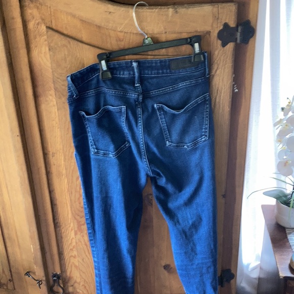 Calvin Klein blue jeans - Picture 3 of 4